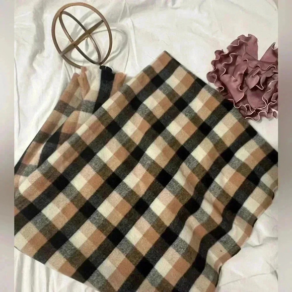 Cape Poncho Wrap Plaid- Fleece, Women’s - NEW - Picture 2 of 6